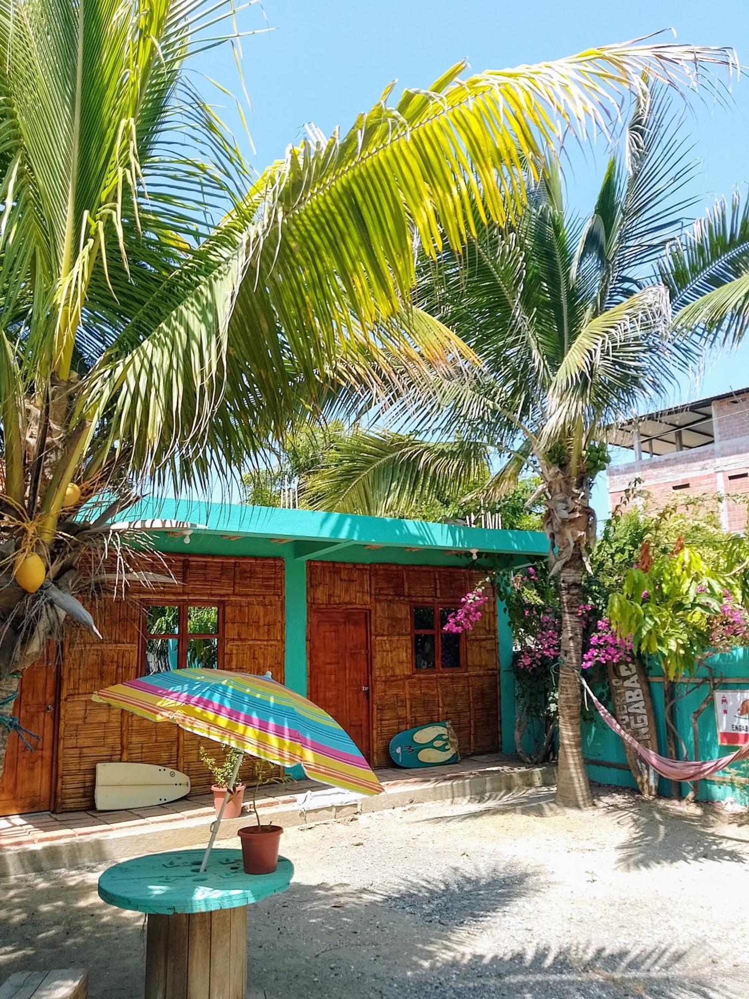 Hostal Puerto Engabao "El Surf Shelter" Chambre photo